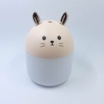 Umidificador c/ LED + abajur em formato de gato cor rosa