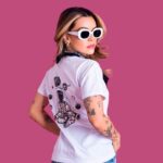 Camiseta feminina  Astronauta - Imagem 2