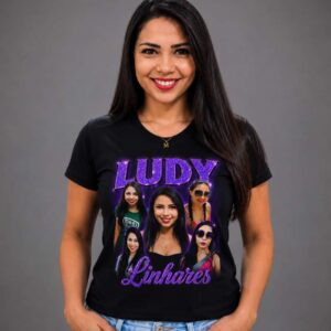 Camiseta Personalizada Tipo Poster com Fotos e Nome | Presente Exclusivo Personalizado